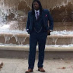 Meet your Posher, Devonte